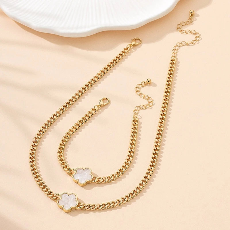 Clover Bracelet Necklace Set