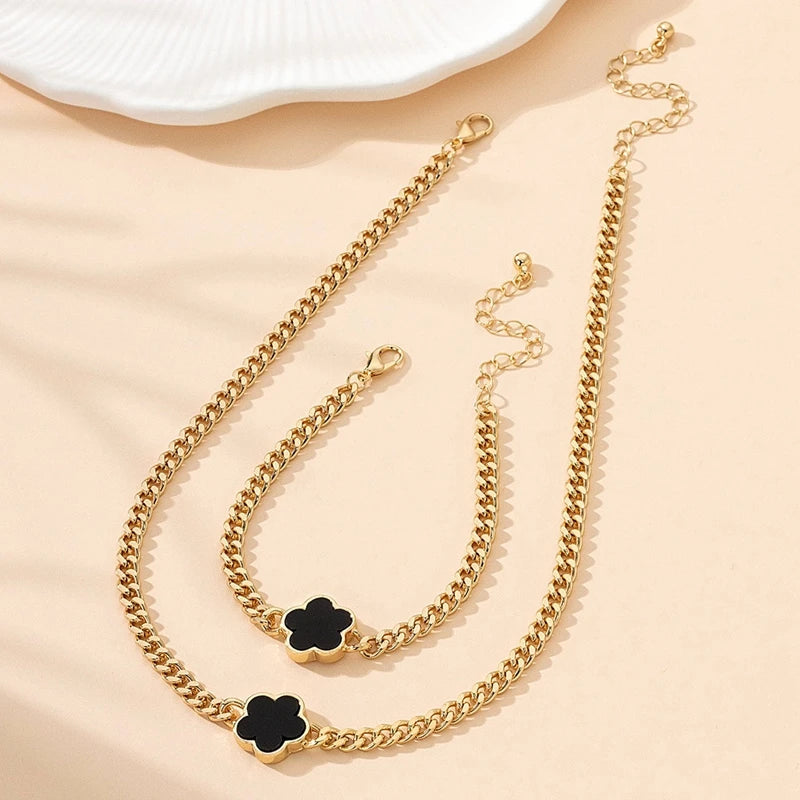Clover Bracelet Necklace Set