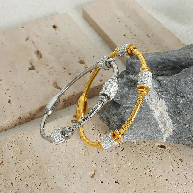 18k Classic Fashion Bangles