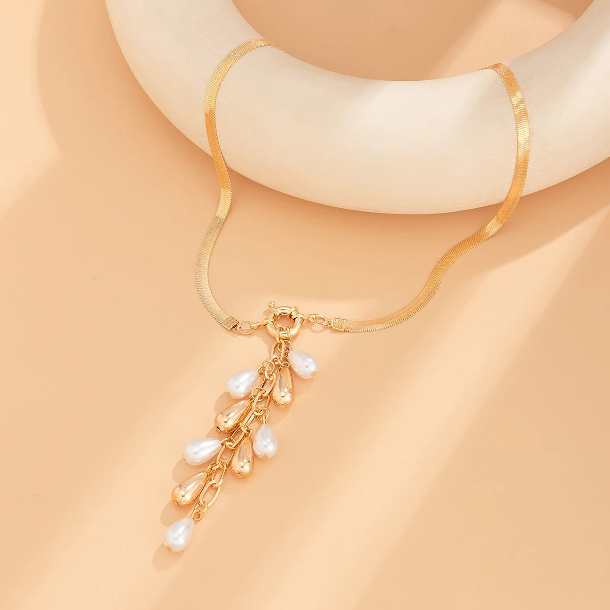 Teardrop Pearls Necklace