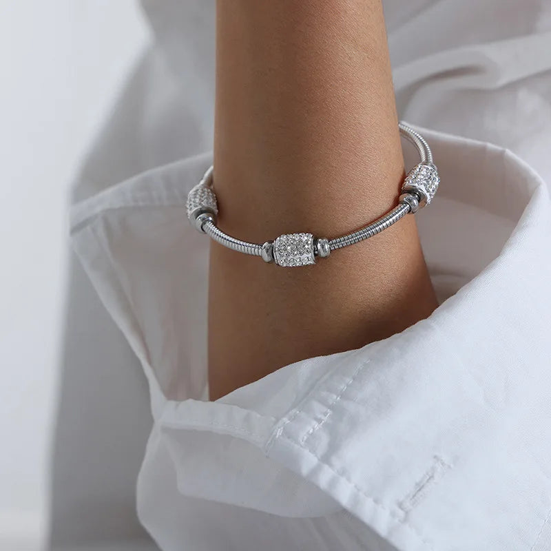 18k Classic Fashion Bangles